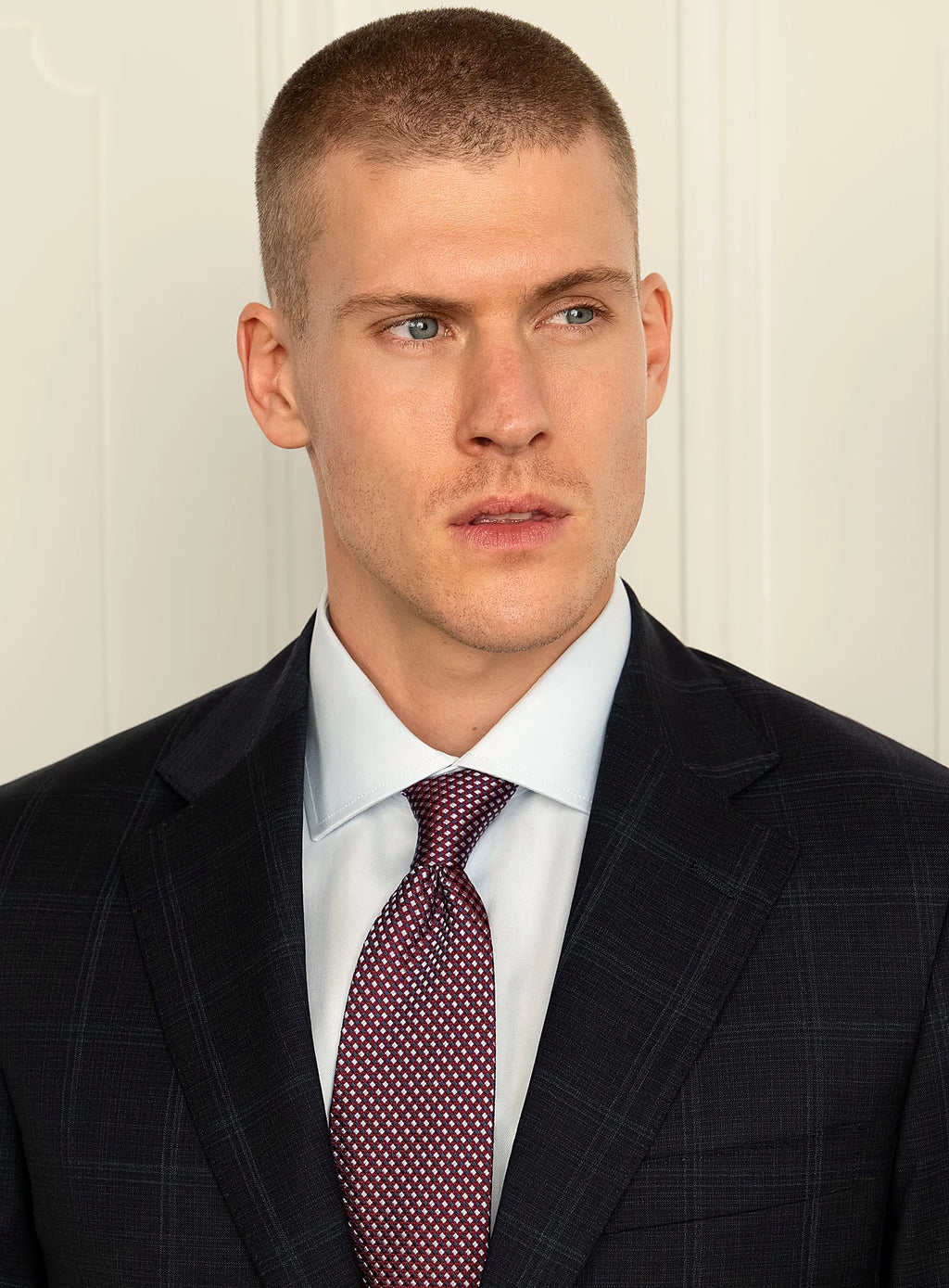 Giovanni Navy Plaid Suit